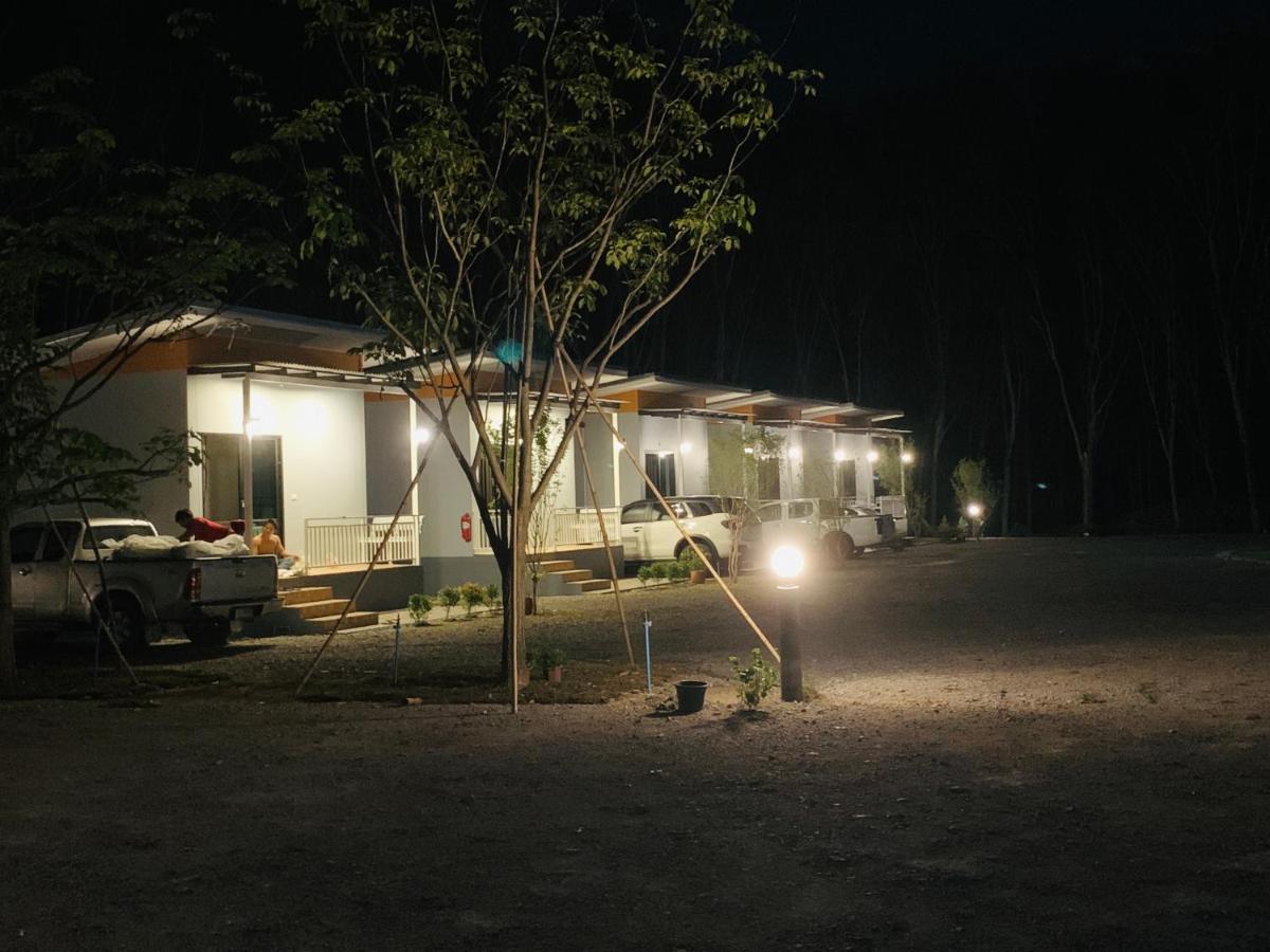 Suanvadee Resort สวนวดี รีสอร์ท Donszak Kültér fotó