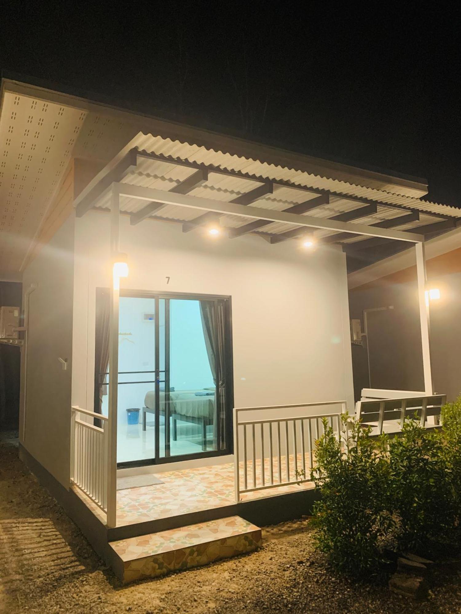 Suanvadee Resort สวนวดี รีสอร์ท Donszak Kültér fotó