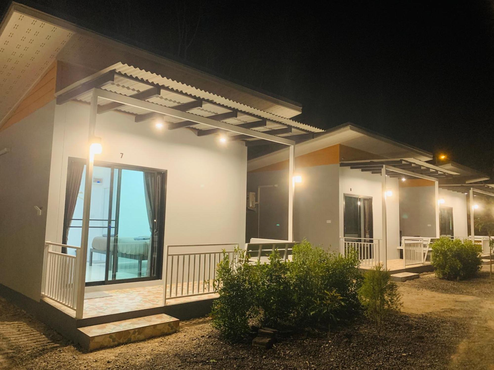 Suanvadee Resort สวนวดี รีสอร์ท Donszak Kültér fotó